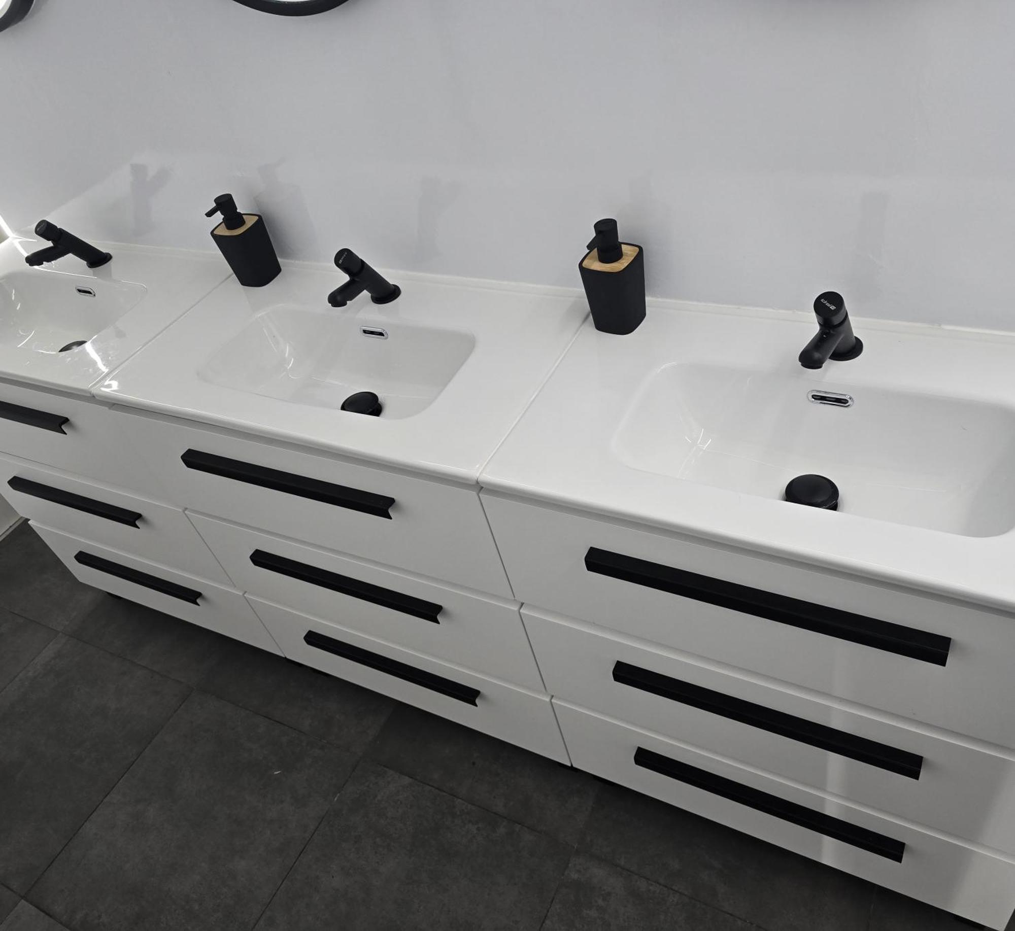 Optimi Rooms Bilbao Bagian luar foto